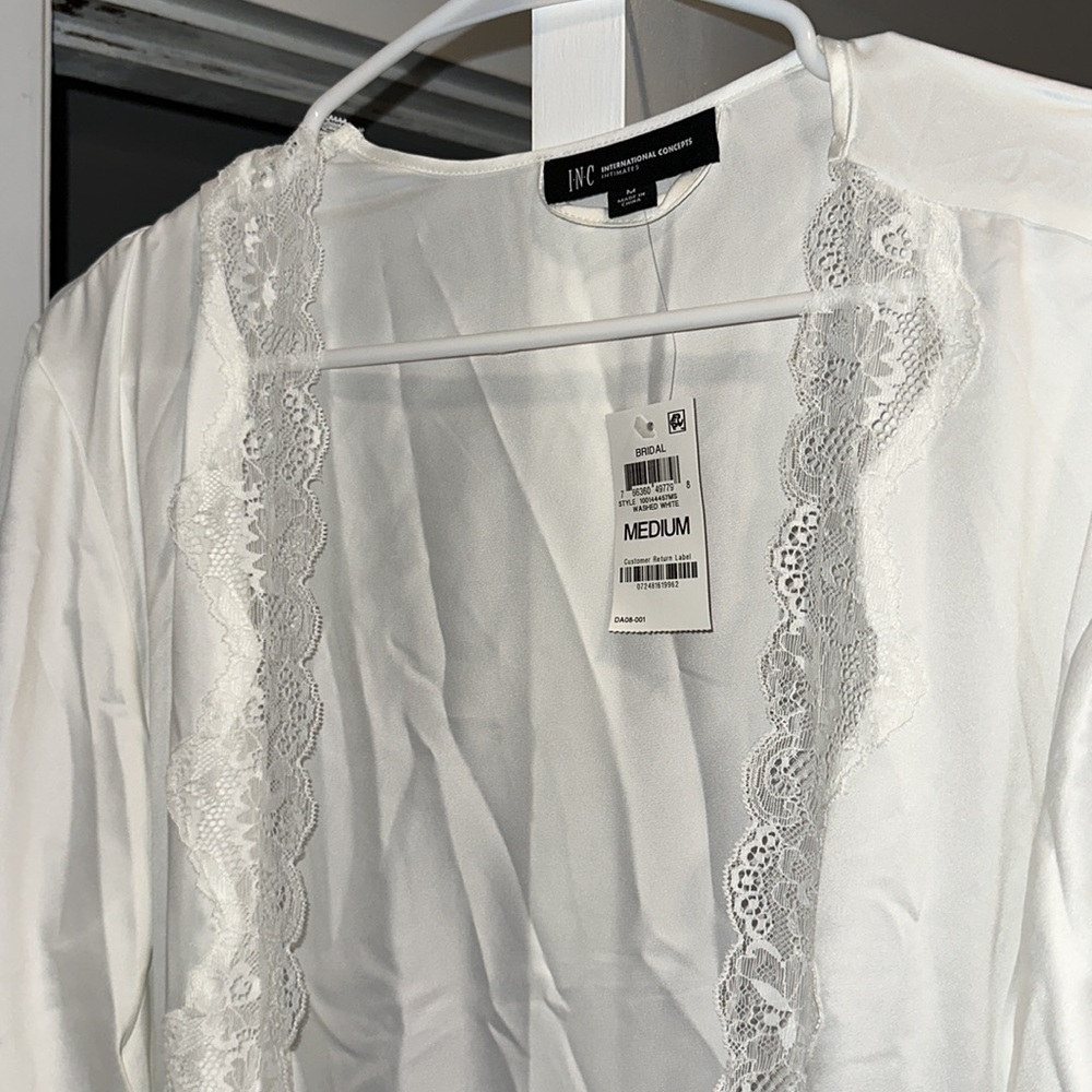 Bridal Robe - Picture 3 of 3